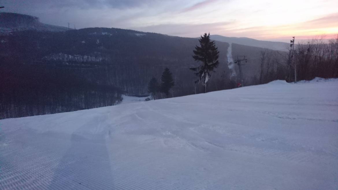 DAY 28.1.2018 ARE lifts at both resorts.