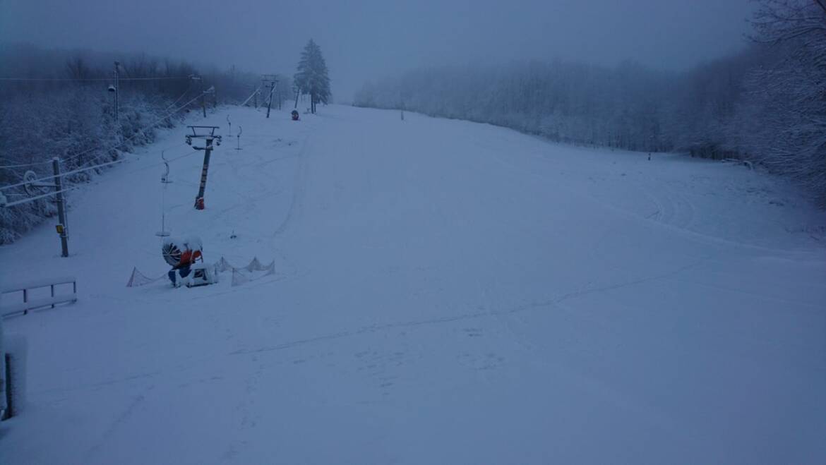 Yesterday it occurred to 30 snow cm.