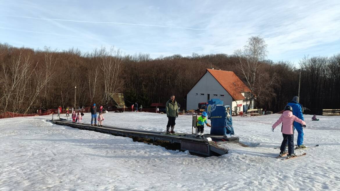 Pás SunKid 30 na Zochovej chate v prevádzke.