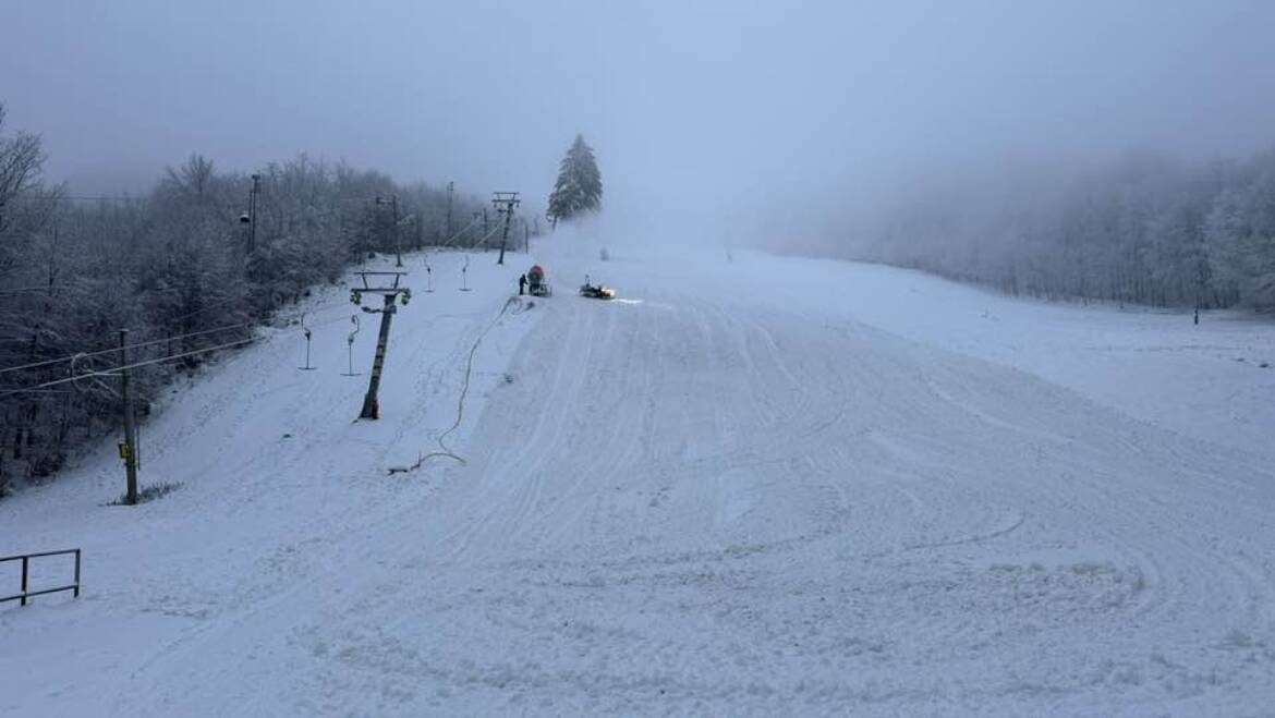 We technically snow in both resorts.