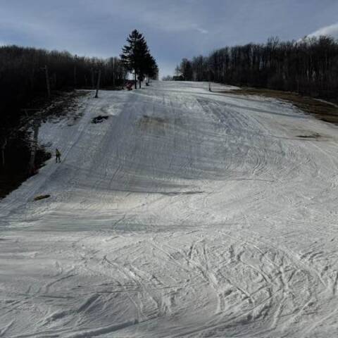 Despite extreme warming, you can still go skiing near Bratislava.